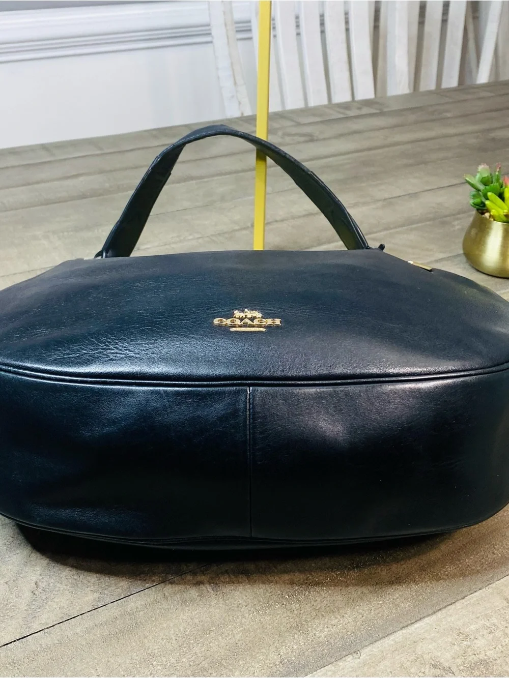 Coach Black Leather Hobo ShoulderCoach Black Leather Hobo Shoulder Handbag Purse